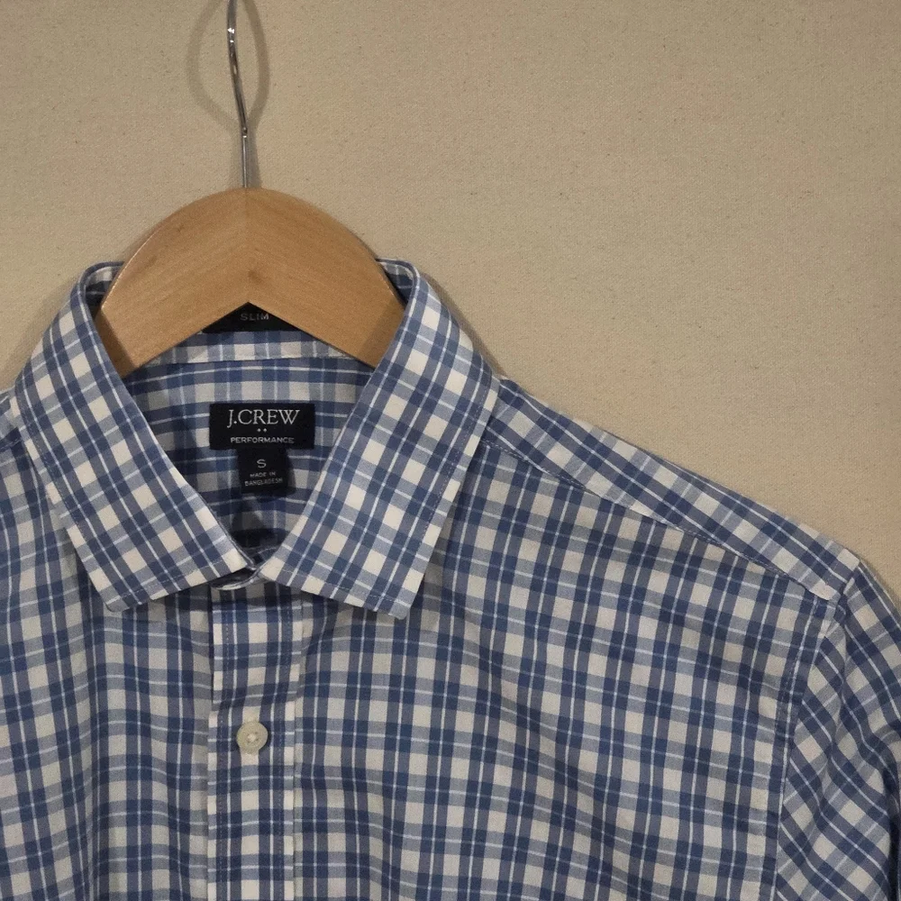 J. Crew Slim Fit Performance Button Down S